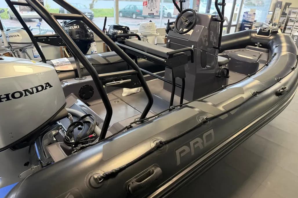 ZODIAC PRO 5.5 - Photo 2